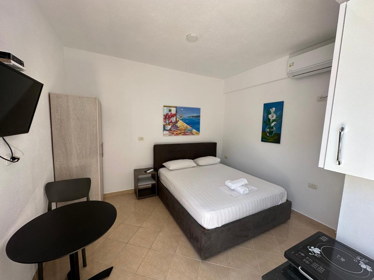 קסאמיל Skenderi Apartments מראה חיצוני תמונה