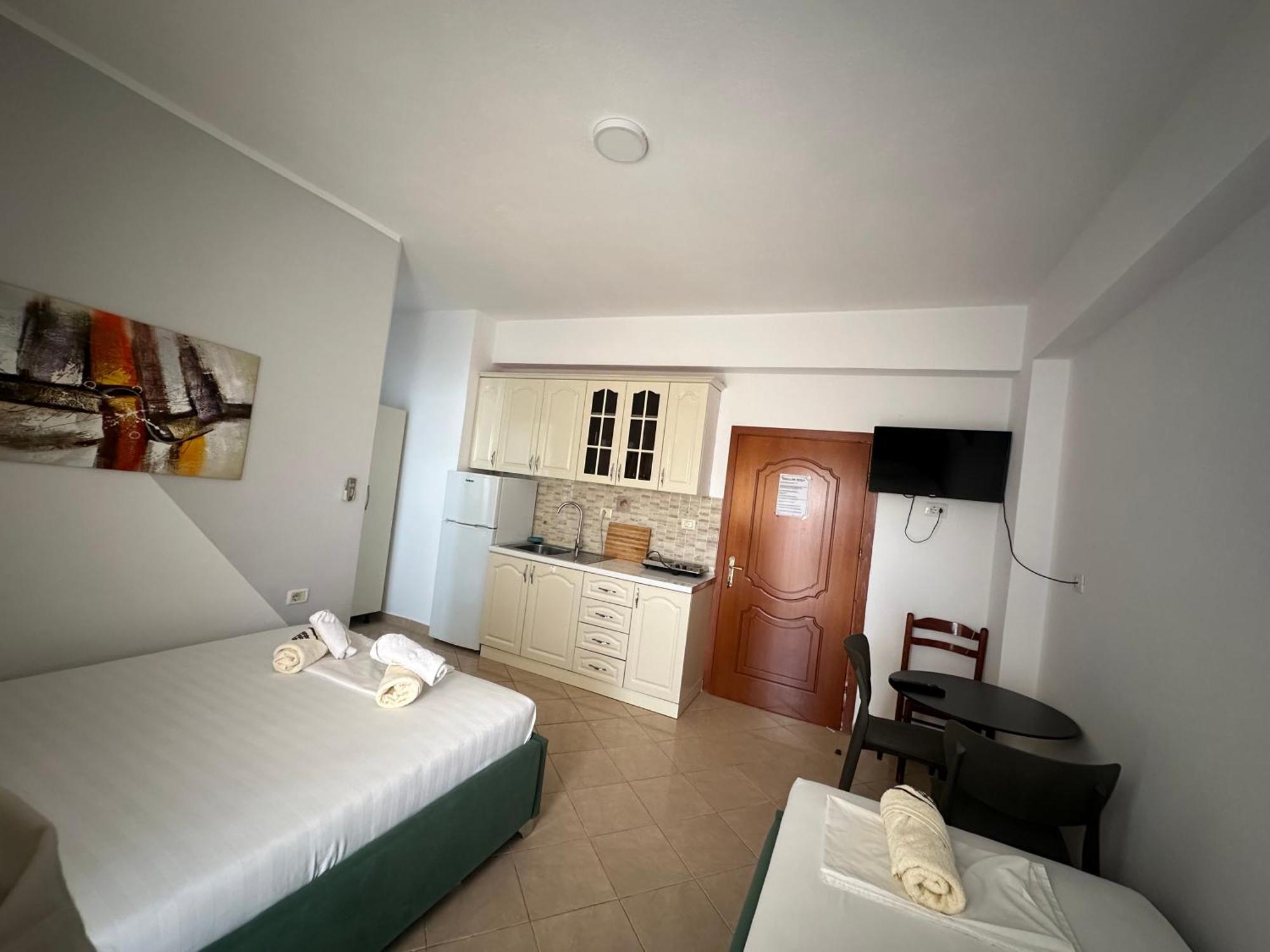 קסאמיל Skenderi Apartments מראה חיצוני תמונה