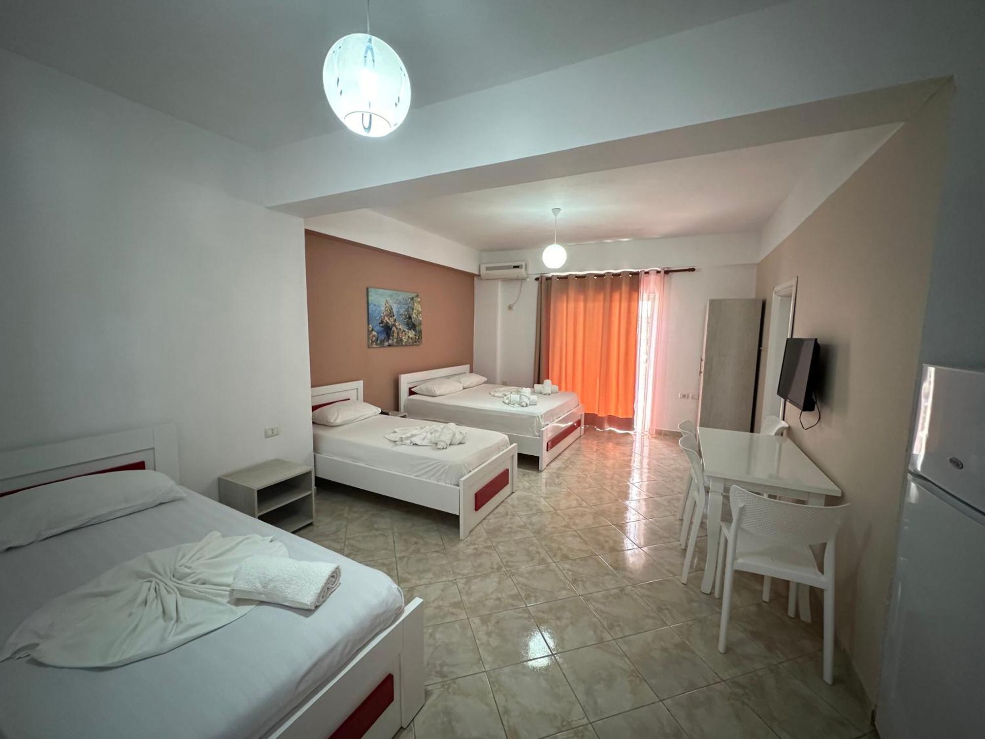 קסאמיל Skenderi Apartments מראה חיצוני תמונה
