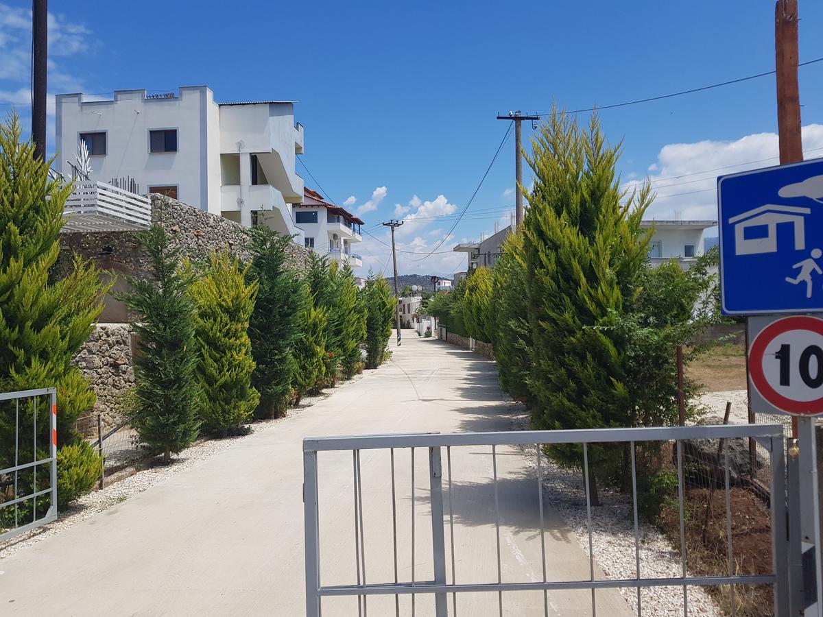קסאמיל Skenderi Apartments מראה חיצוני תמונה